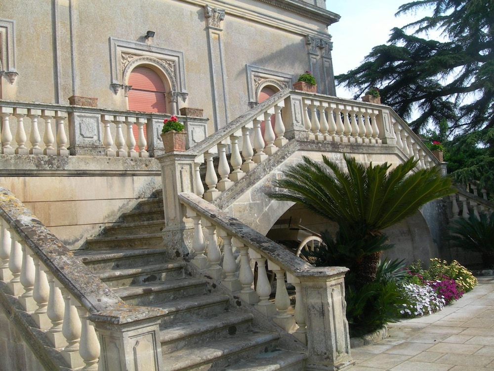 Villa Papaleo 2/50