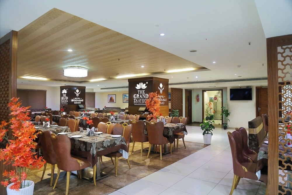 Hotel Hyderabad Grand 30/42
