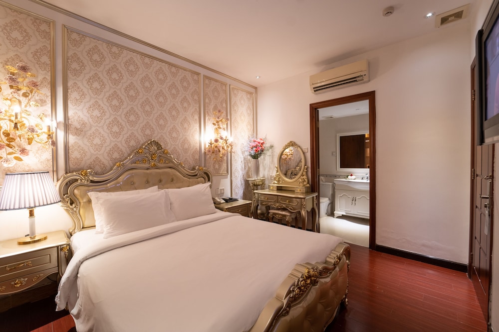 SUPERIOR, DOUBLE BED, NO WINDOW