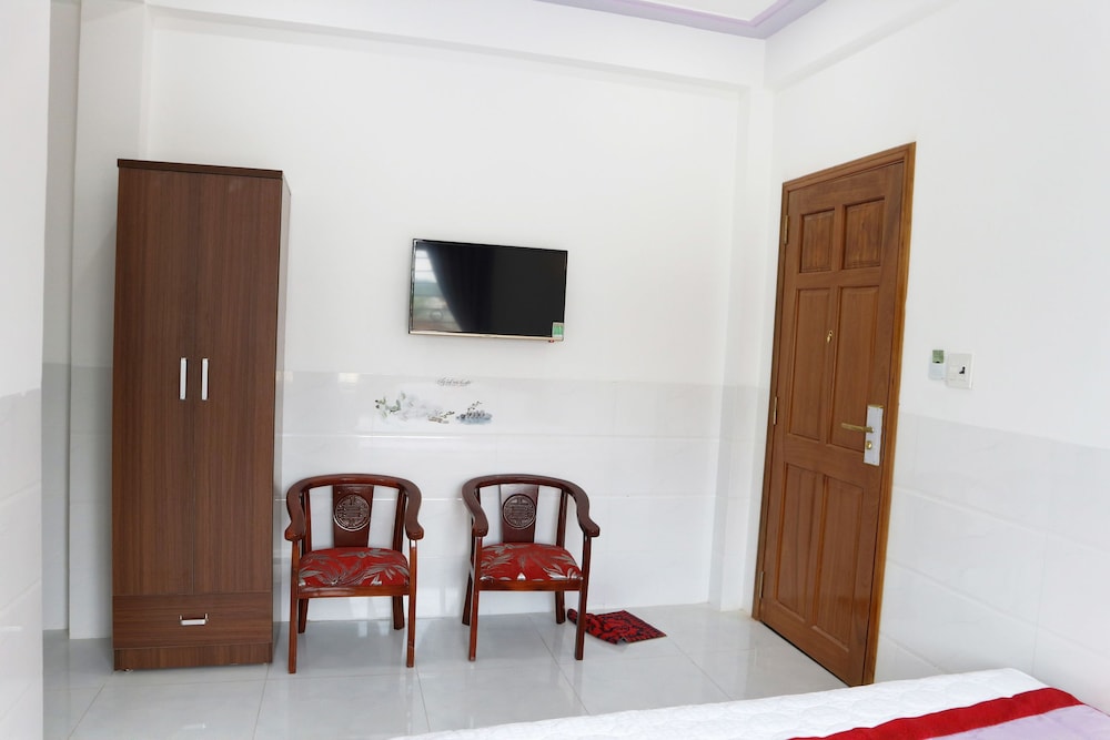 Anh Quan Hotel 37/50