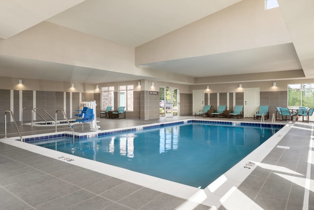 RESIDENCE INN WHEELING-ST. CLAIRSVILLE, OH 9/51
