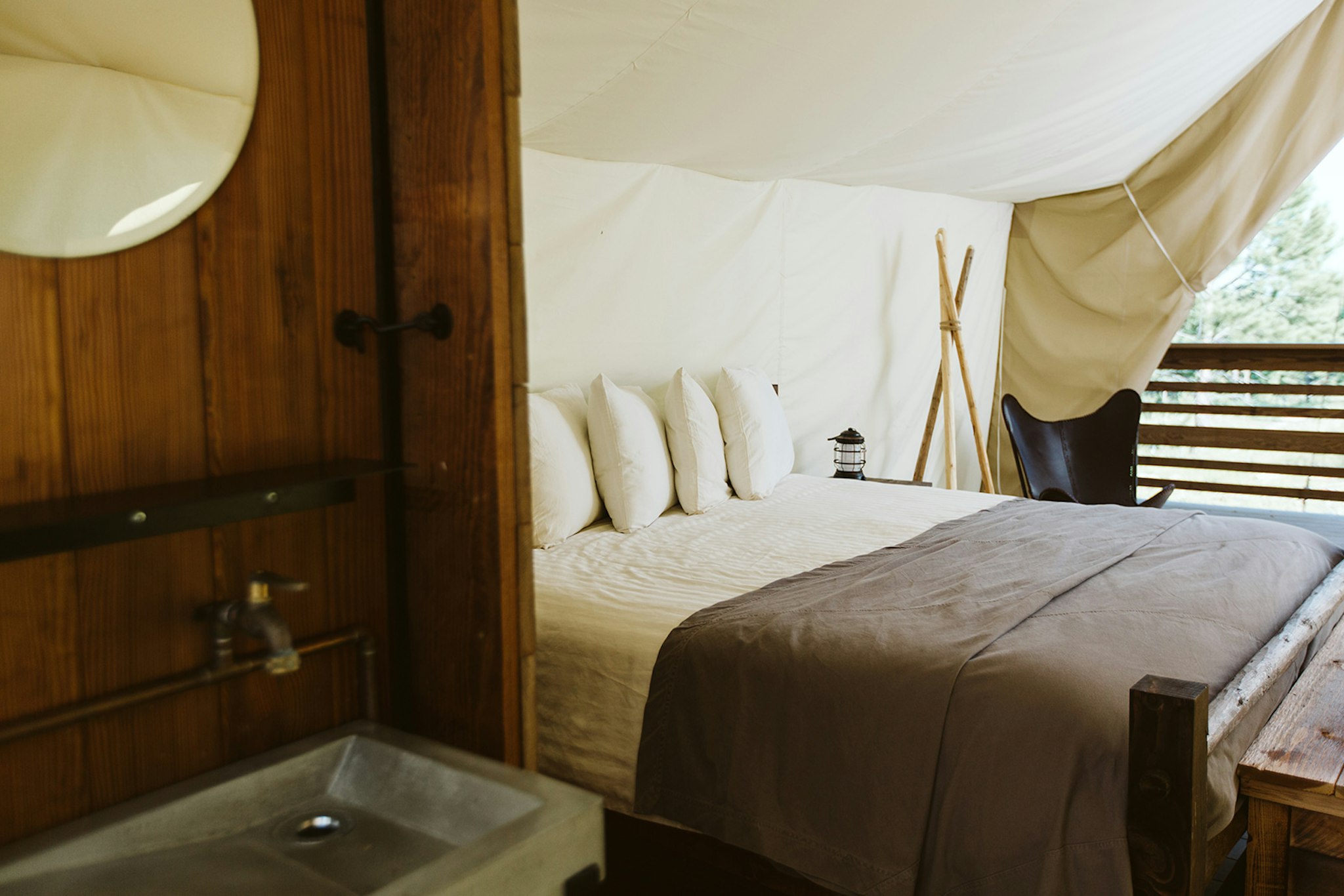 Under Canvas Mount Rushmore 25/25