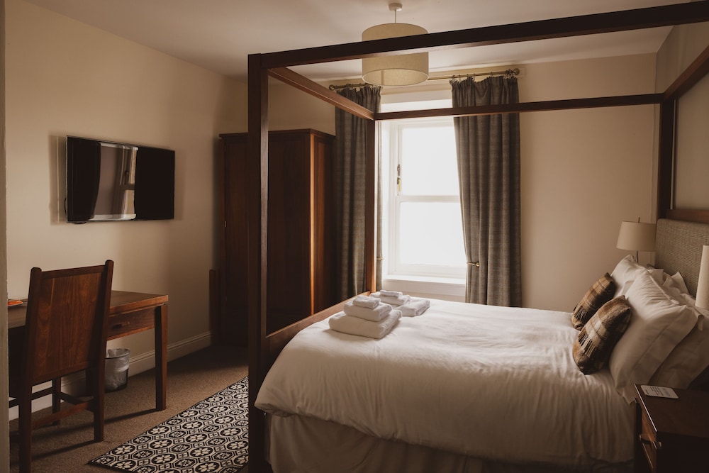 Scalloway Hotel 11/33