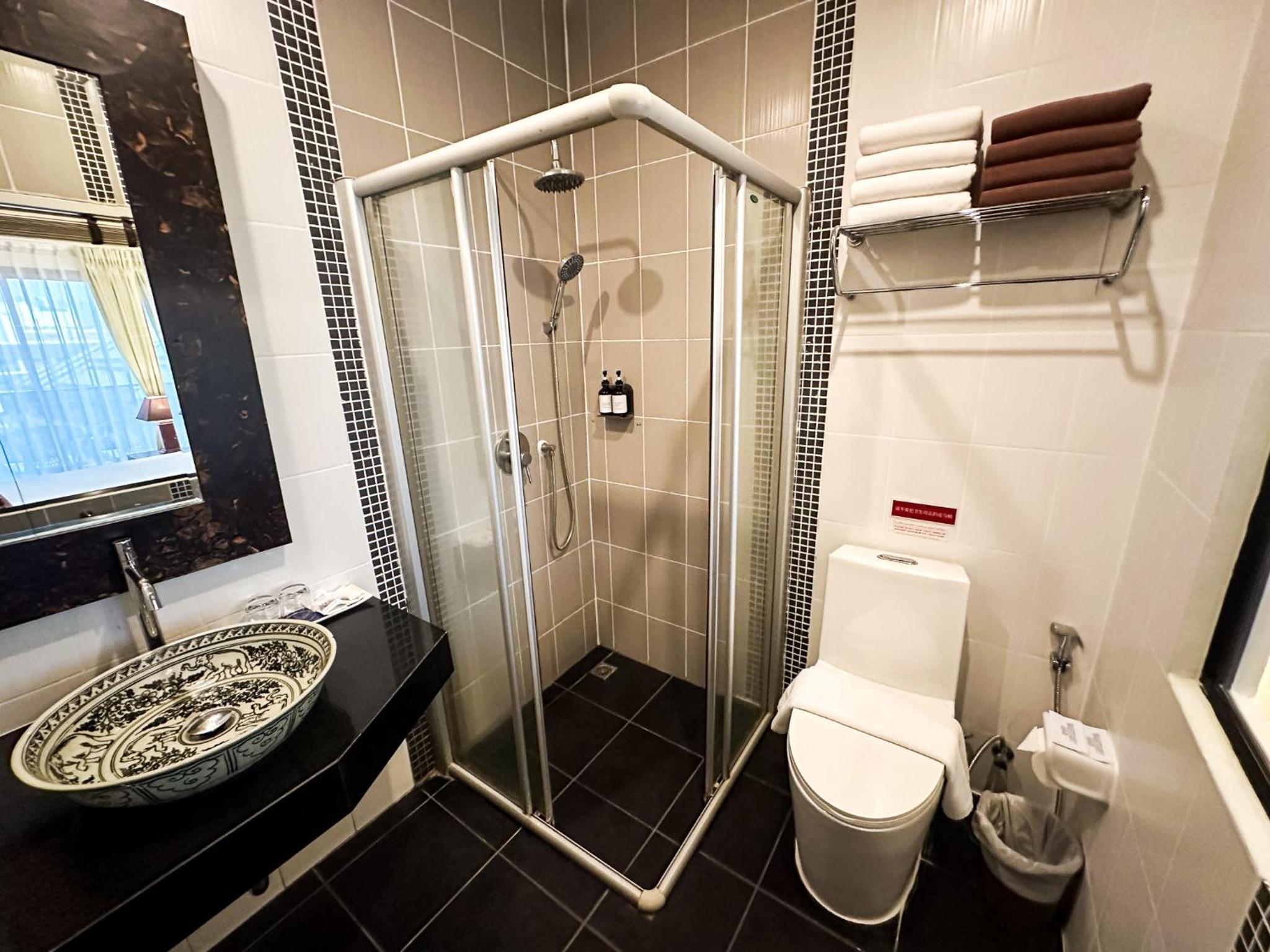 غرفة سوبيريور بسريرين منفصلين، YouDee Hotel Patong 6/7