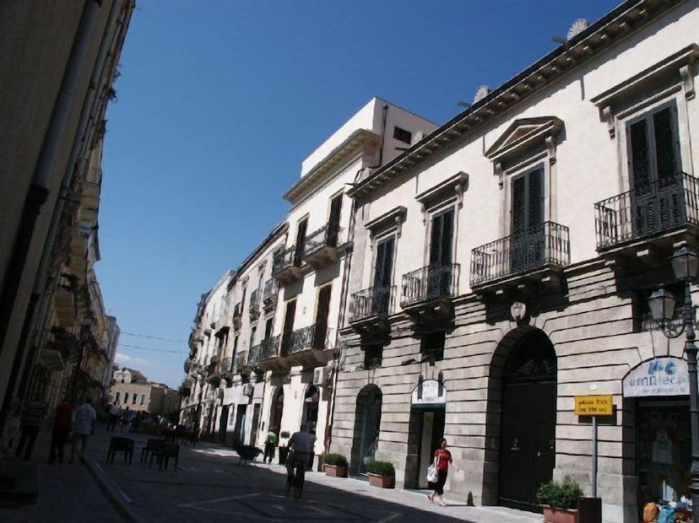 HOTEL MEDICI 3/41