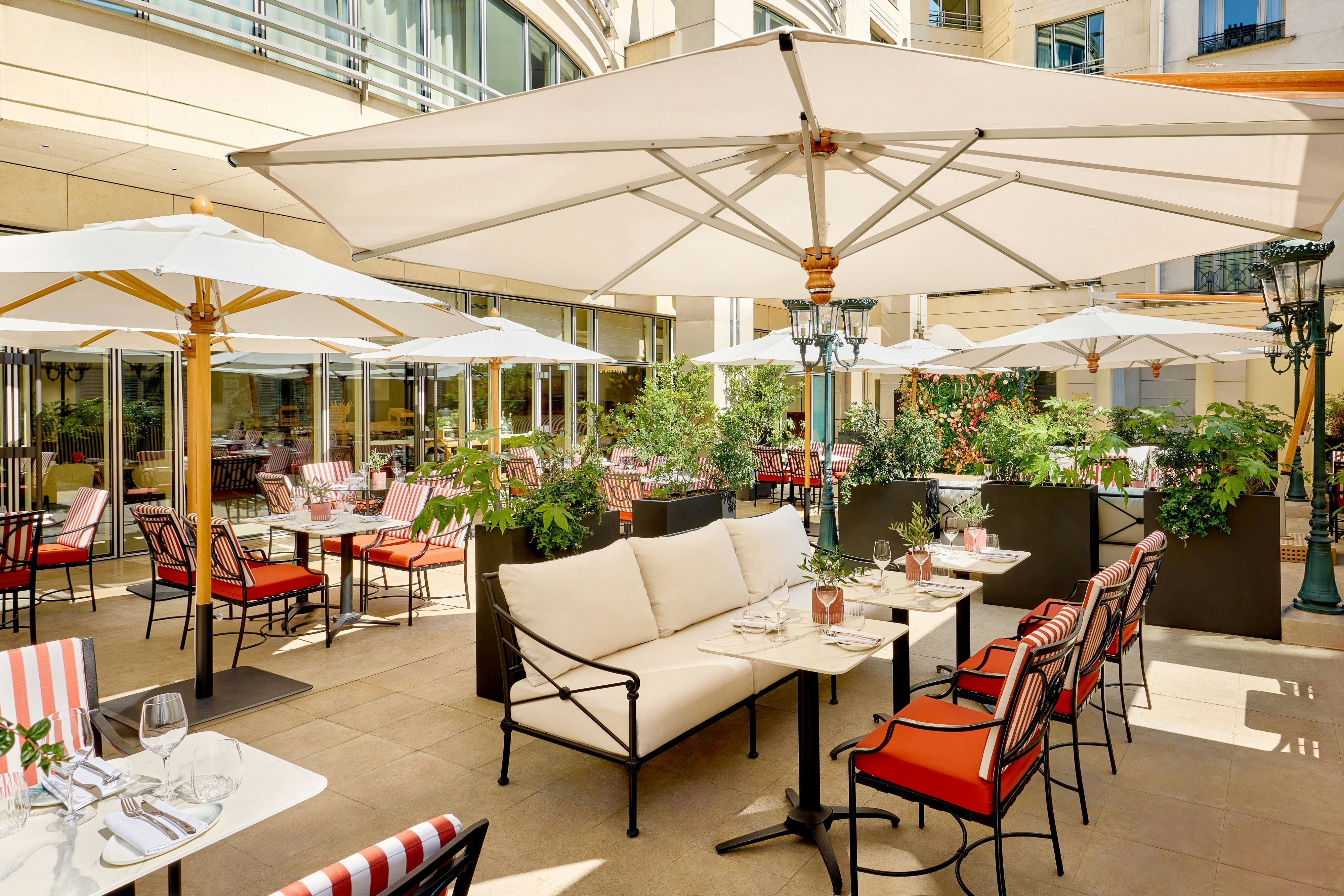 Paris Marriott Champs Elysees Hotel 24/24