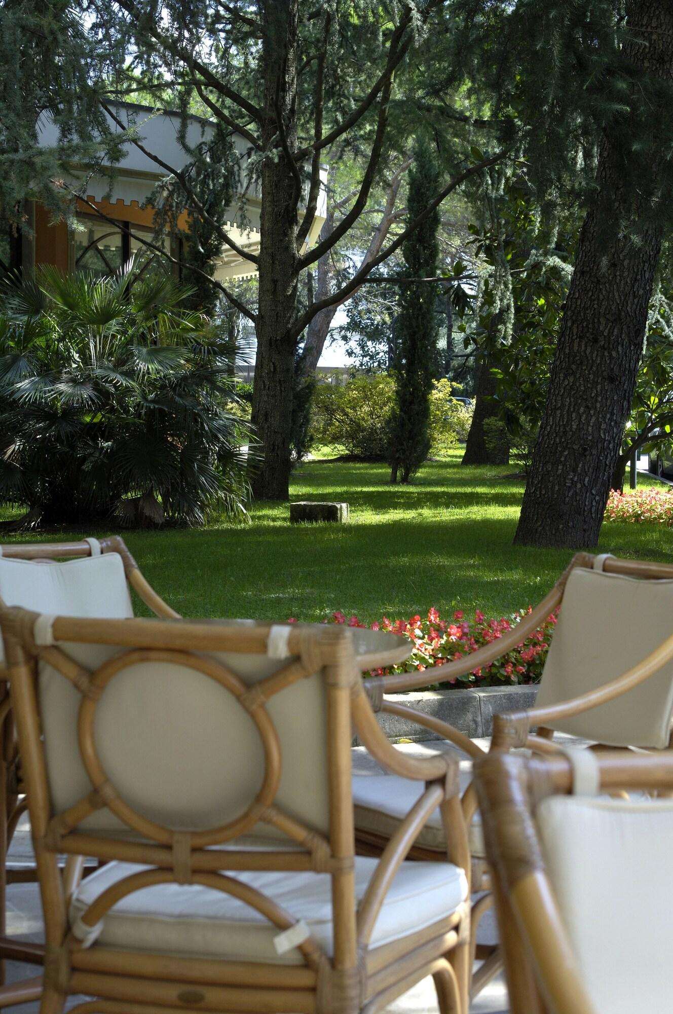Apollo Hotel Terme 37/50