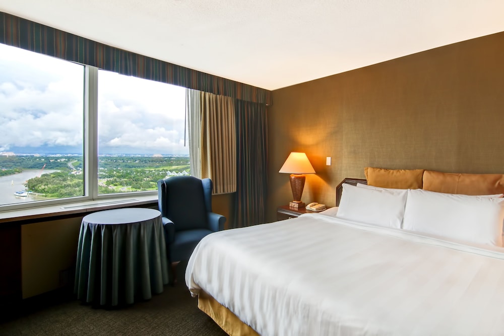STANDARD, 2 DOUBLE BEDS, RIVER VIEW