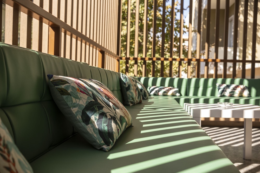 BIO BOUTIQUE HOTEL XU' 50/72