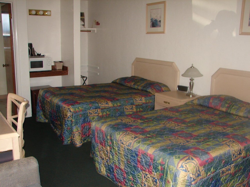 Klamath Motor Lodge 20/64