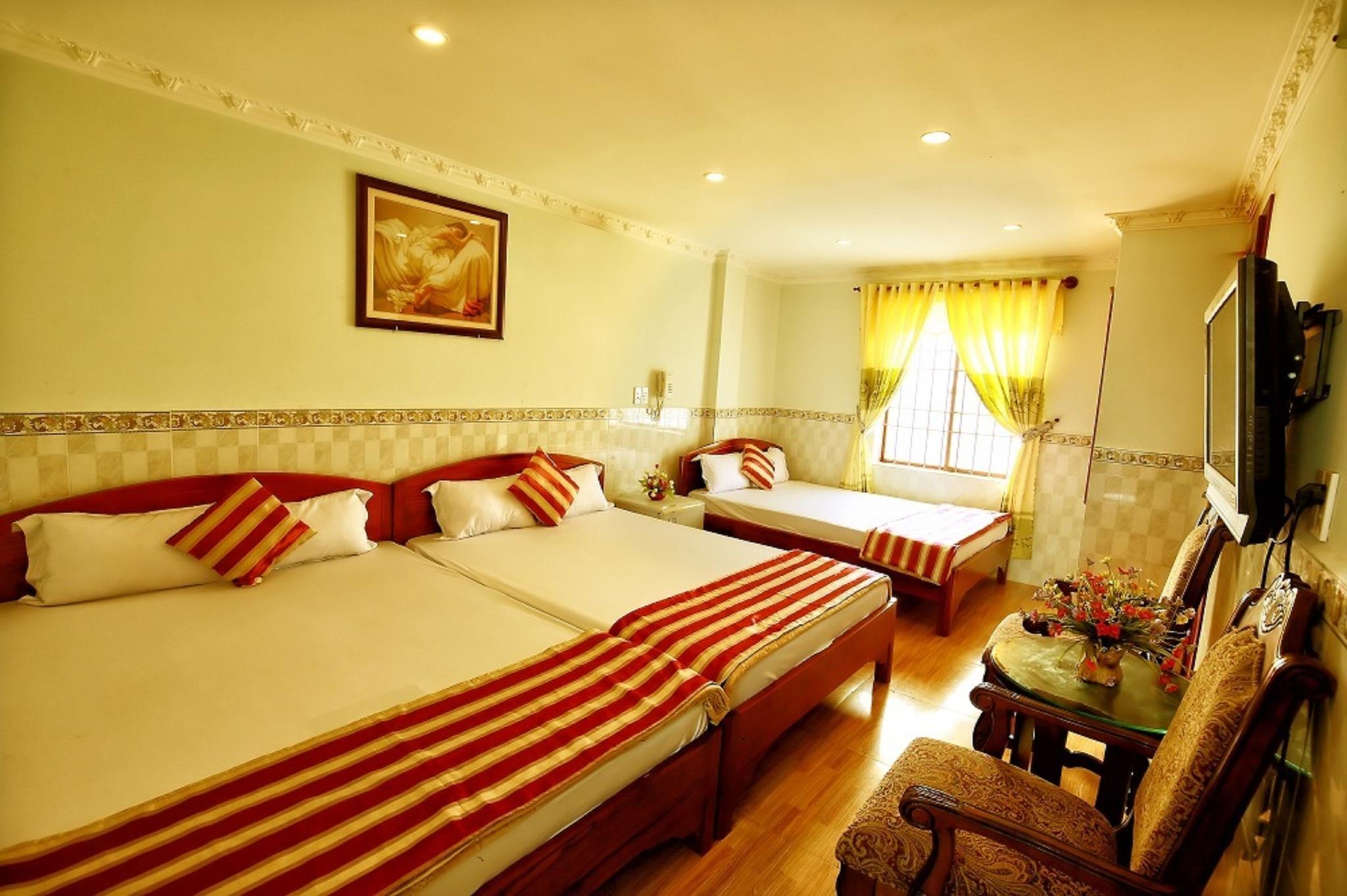 Hoang Linh Hotel 7/33