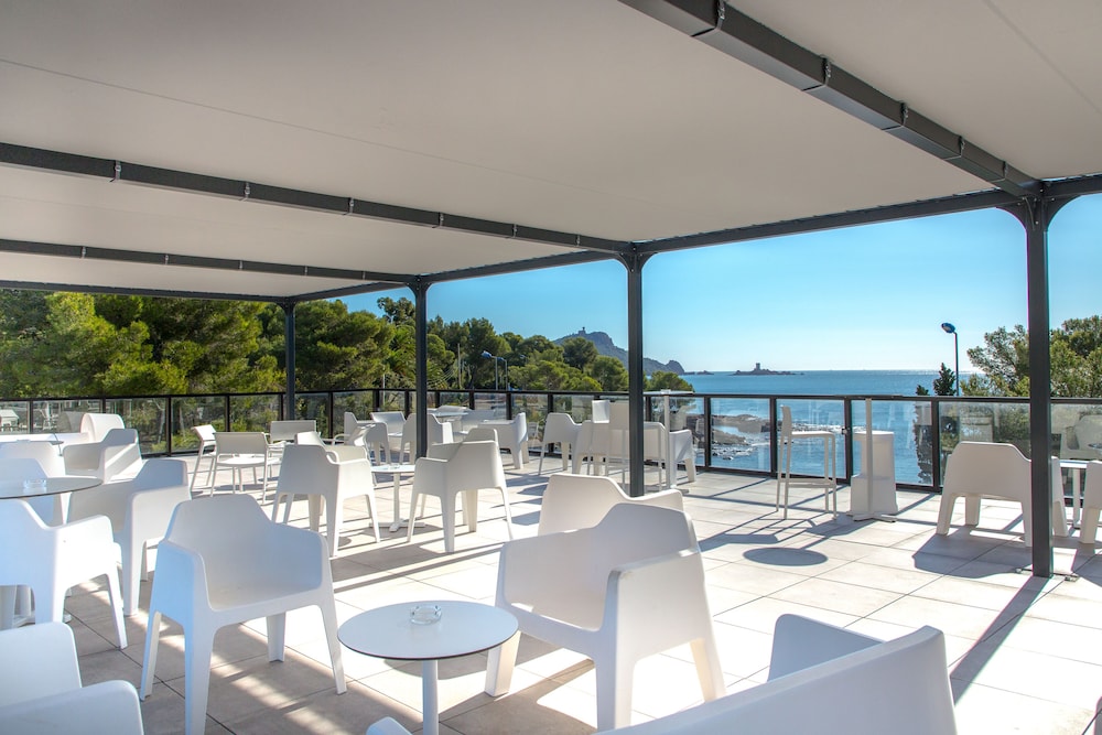 Belambra Hotels And Resorts Les Chenes Verts 49/64