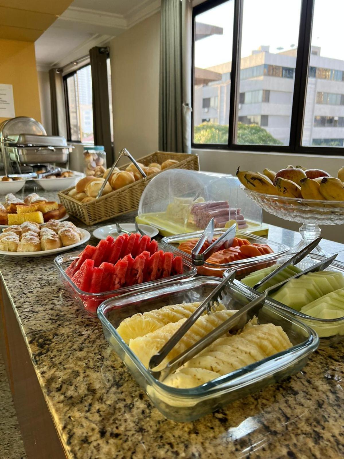 Crystal Plaza Hotel Marista 18/36