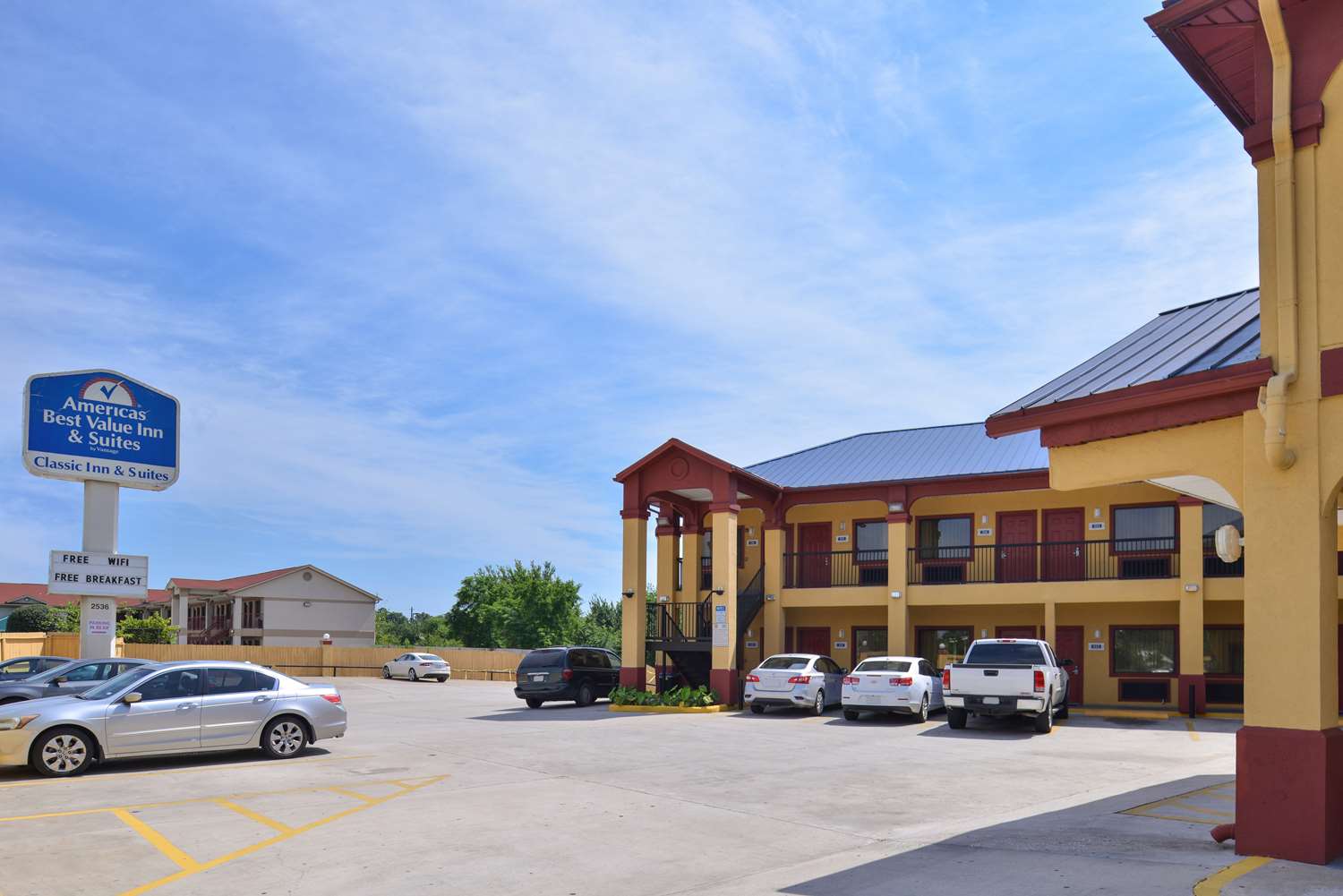 Americas Best Value Inn Suites Houston Downtown 8/10