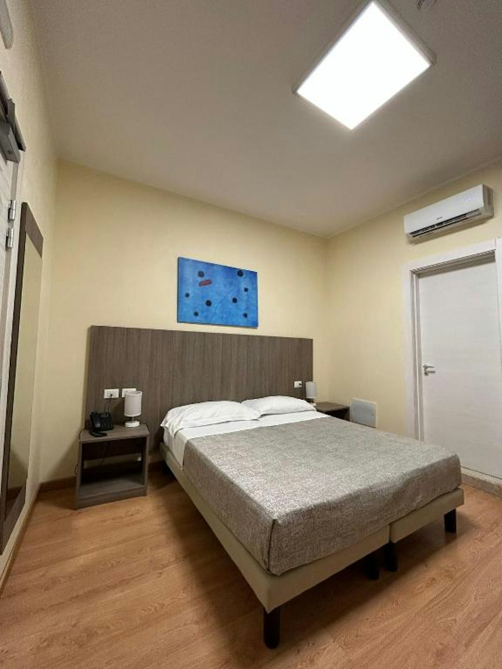 55 Aira Hotel 20/36