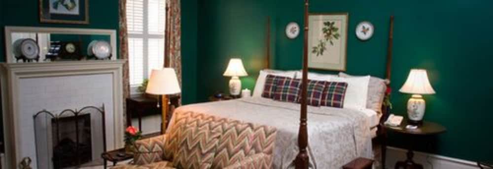 1842 Inn 24/74