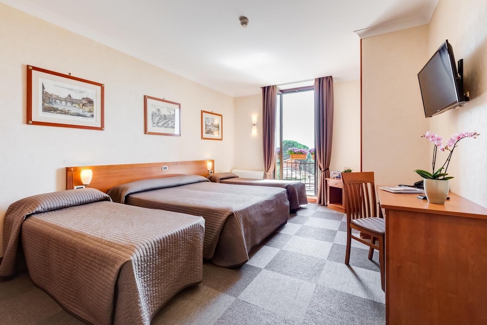Romoli Hotel 9/39