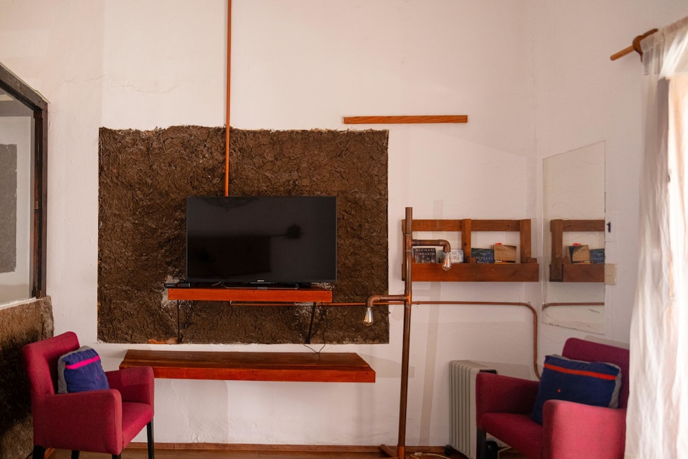 Sereno Art Hotel 5/78