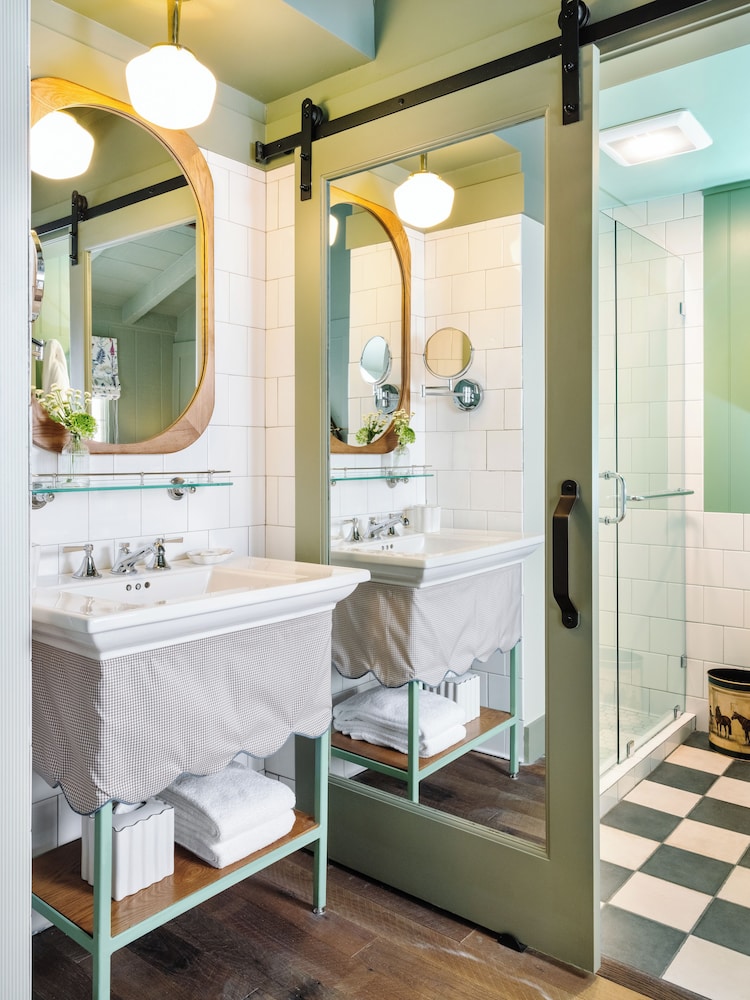 Le Petit Pali at Ocean Ave 47/50