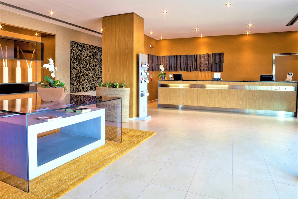 Ac Hotel Vicenza By Marriott 2/28