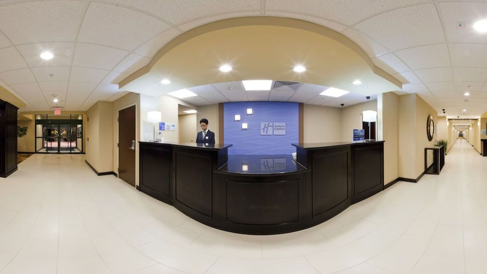 Holiday Inn Express Hotel & Suites Cordele North 14/79
