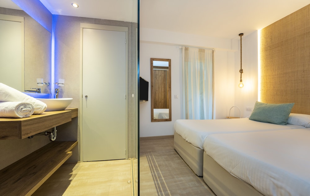 Sinfony Canyamel Apartments 12/50