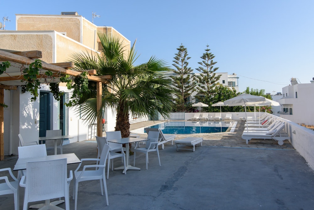 Iris Boutique Hotel 15/35