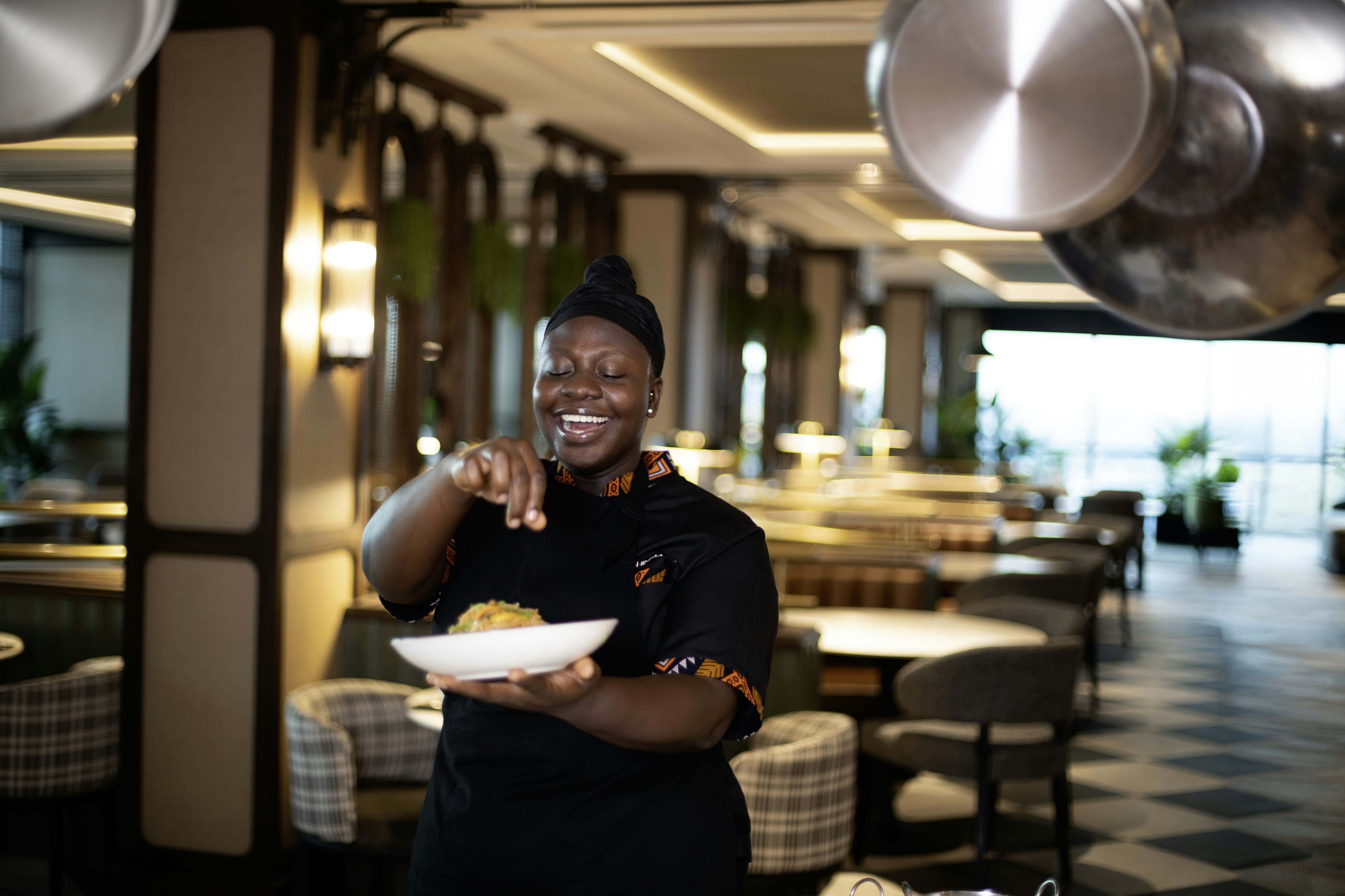 Legend Hotel Lagos Airport Curio Collection By Hilton 10/81