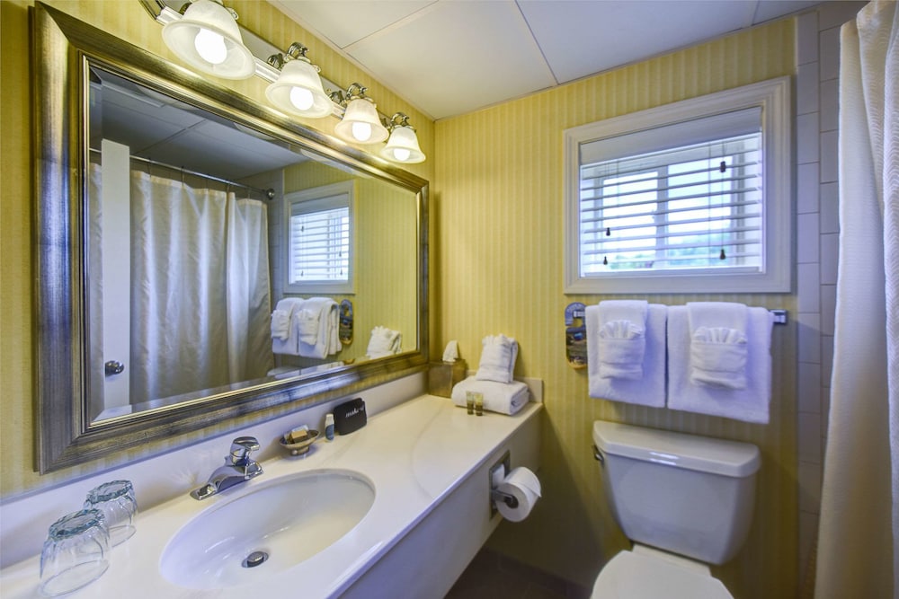 Port Inn And Suites Portsmouth, Ascend Hotel Collection 22/45