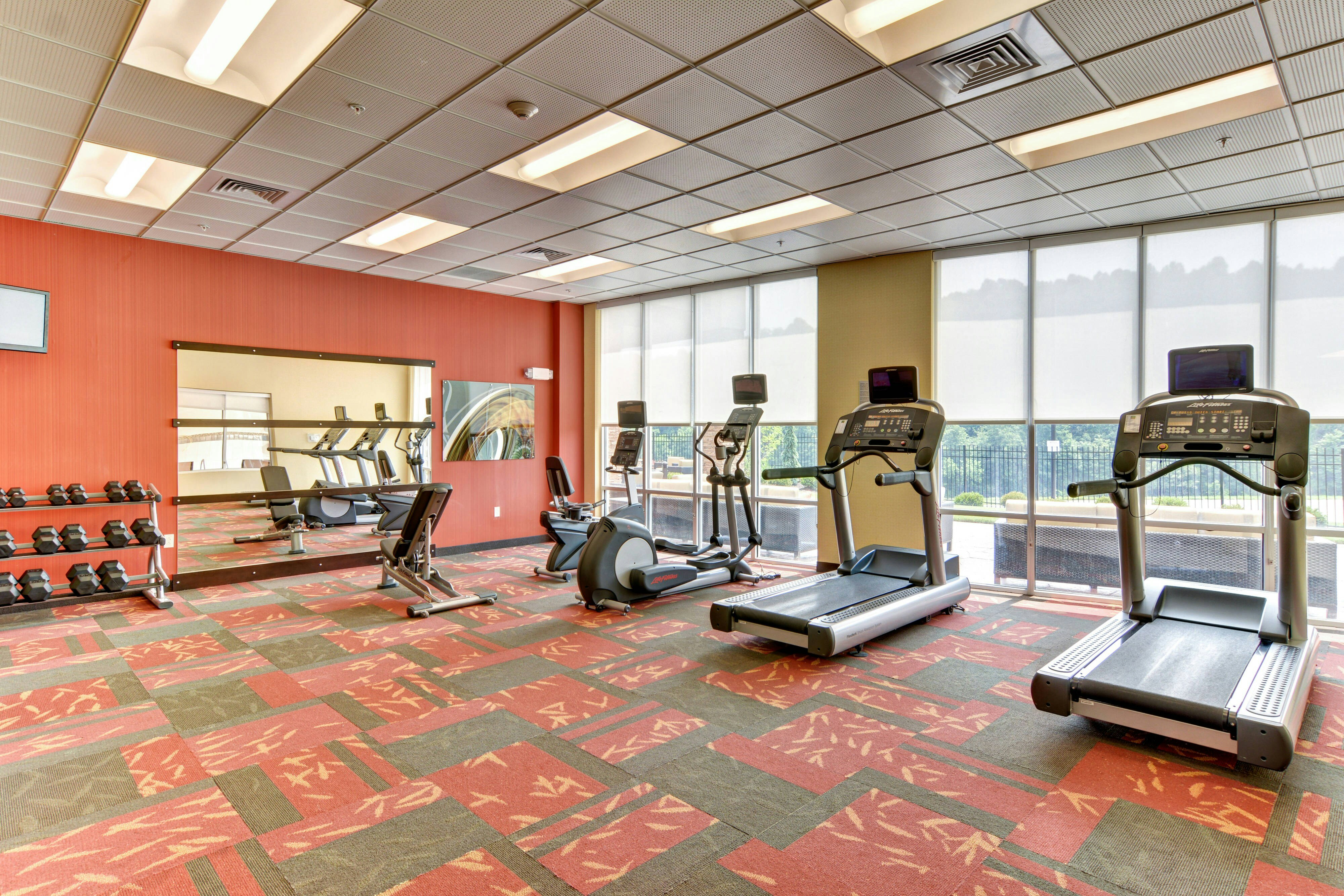 Courtyard by Marriott Bridgeport Clarksburg 23/43