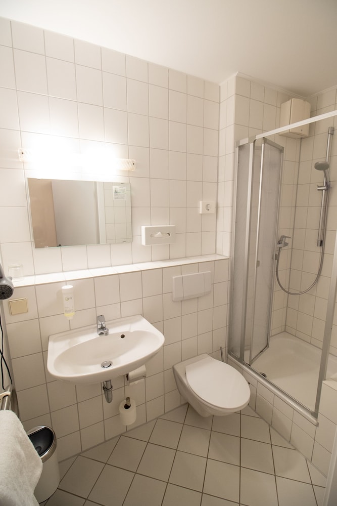 Hotel Fallersleber Spieker 45/50