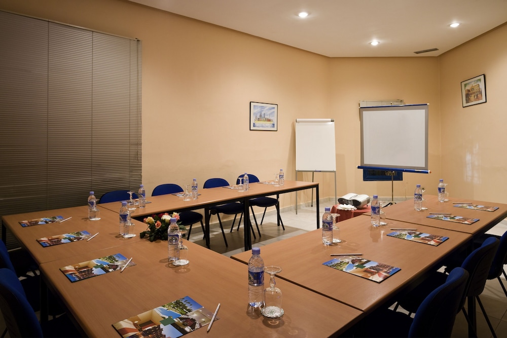 ibis Oujda 35/47