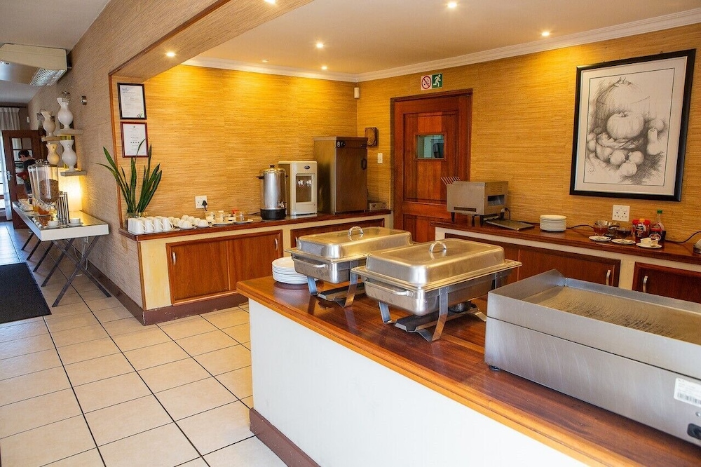 Mosate Lodge Polokwane 6/25