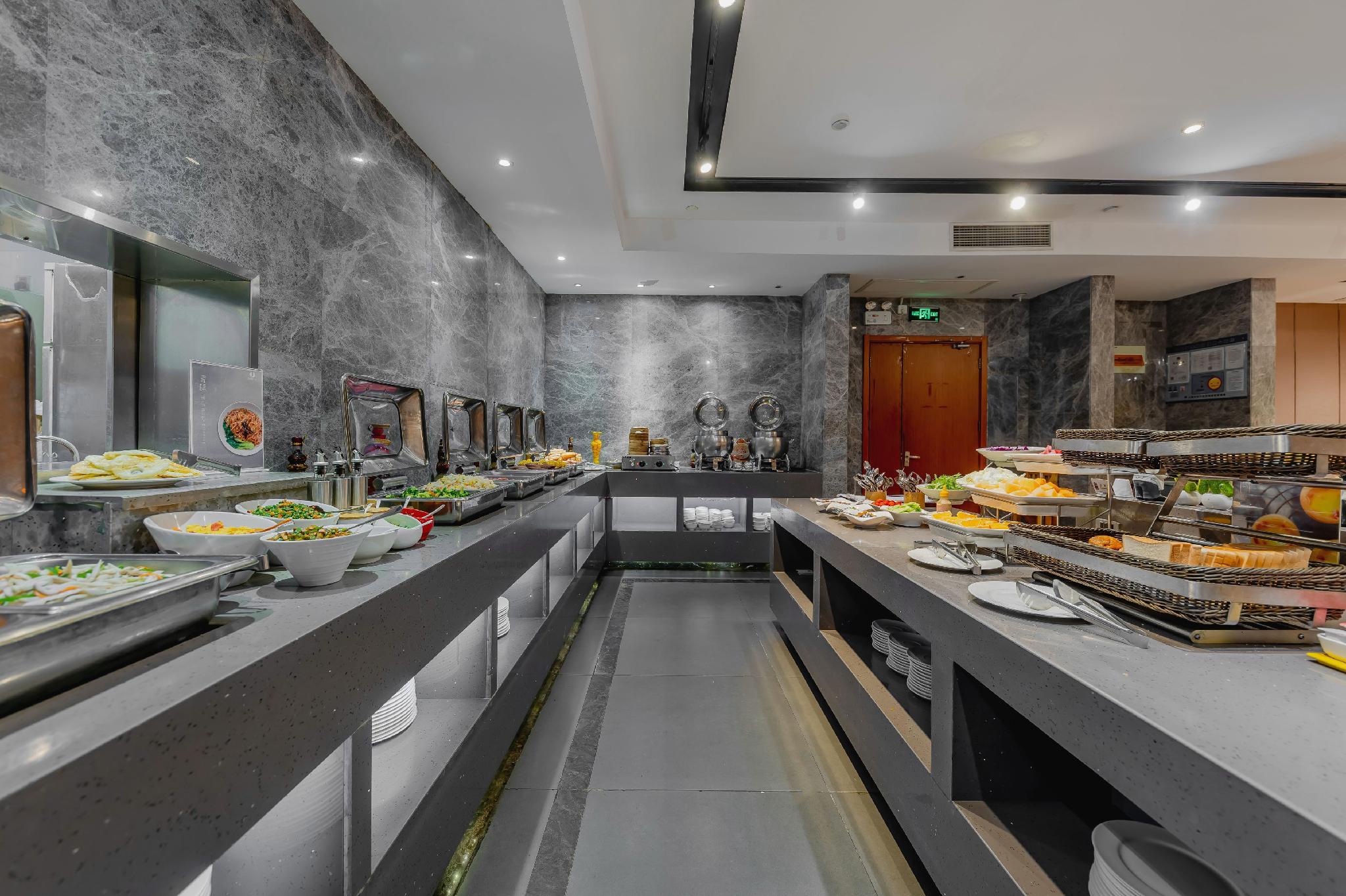 Yitel (Shanghai Hongqiao Linkong Industrial Park, Songhong Road Metro Station) 40/50