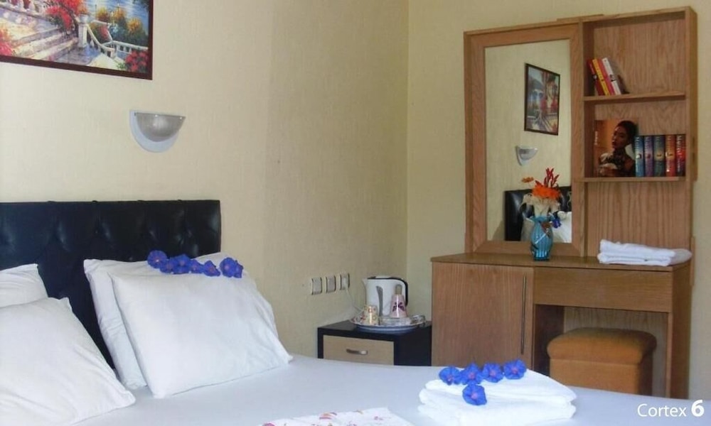 Arikanda River Garden Hotel 8/26