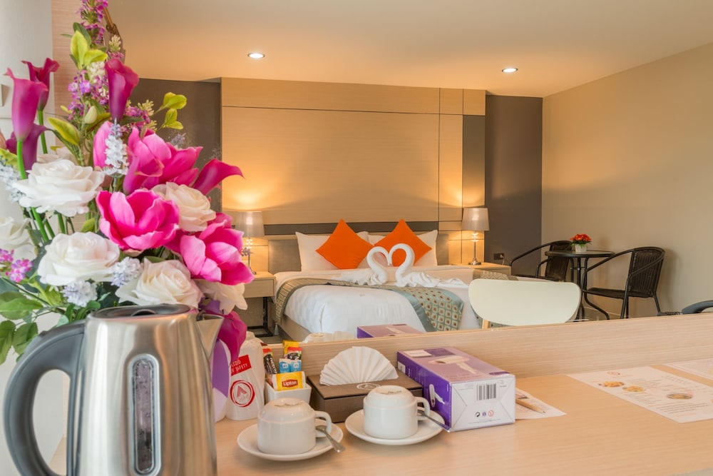 The Smart Hotel Hatyai 44/67