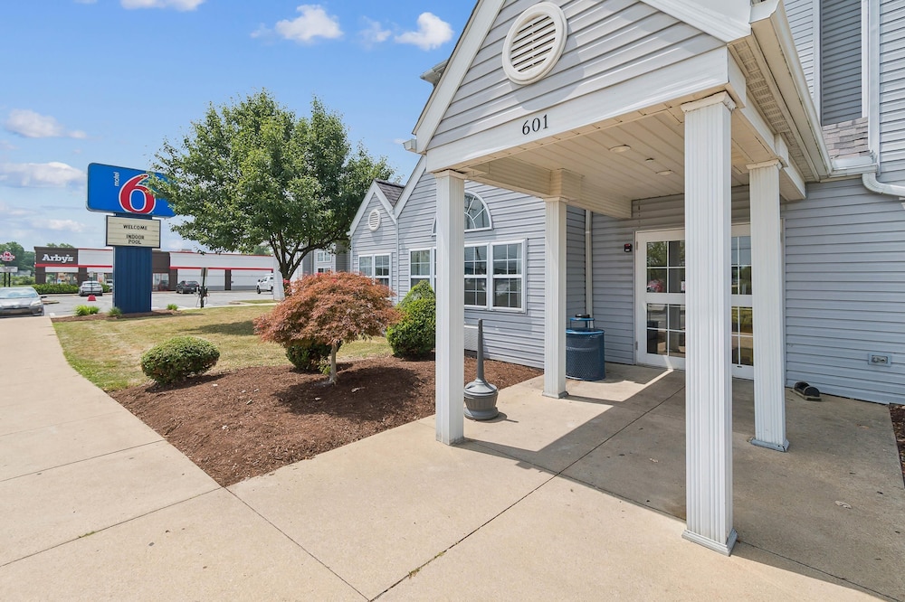 Motel6 Huron, OH - Sandusky 49/62