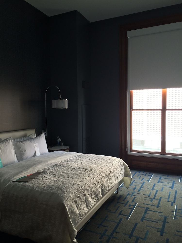 Le Meridien Tampa, The Courthouse 10/35