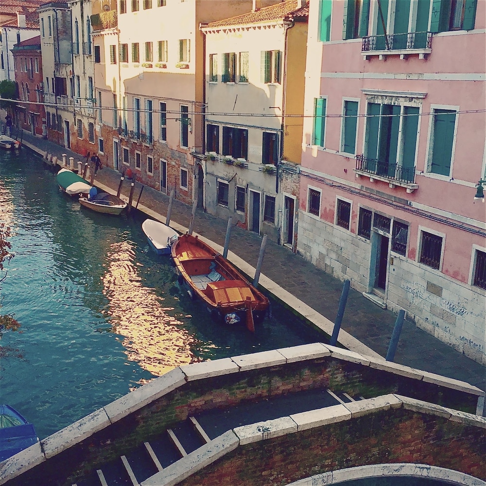 3749 Ponte Chiodo Guest House 34/46