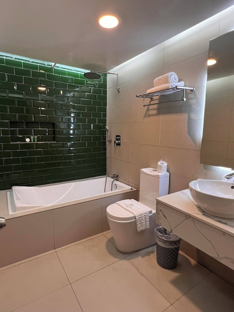 88 Courtyard Hotel 52/52