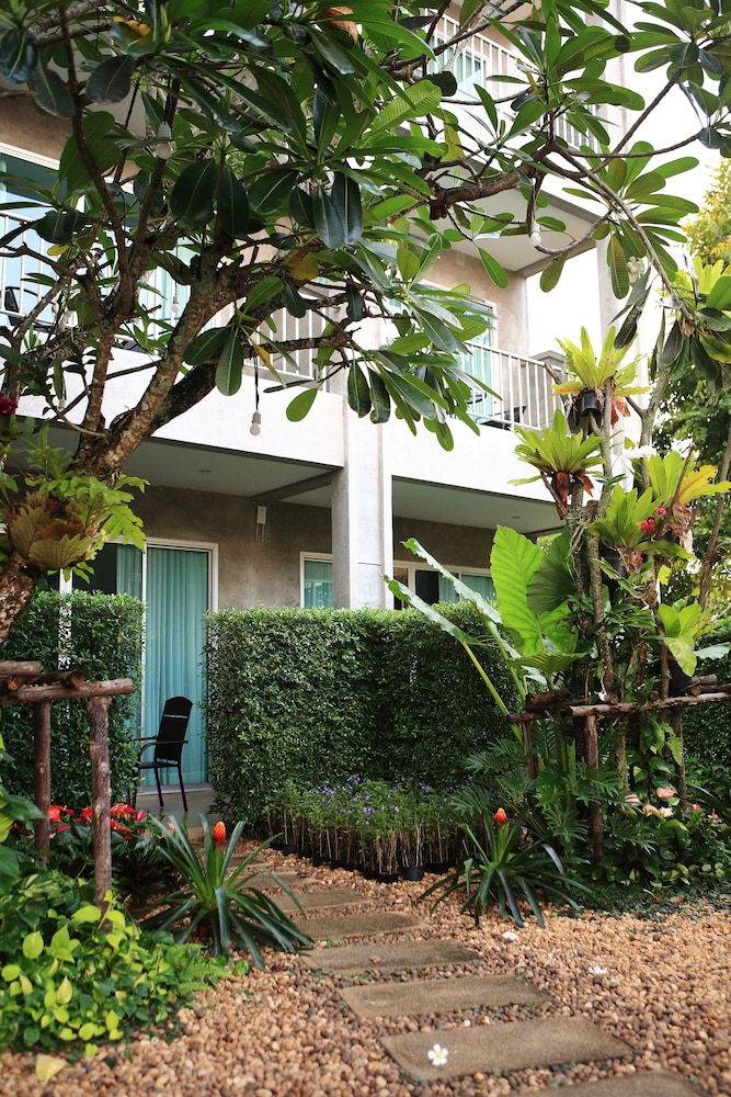 The Malika Hotel 3/74