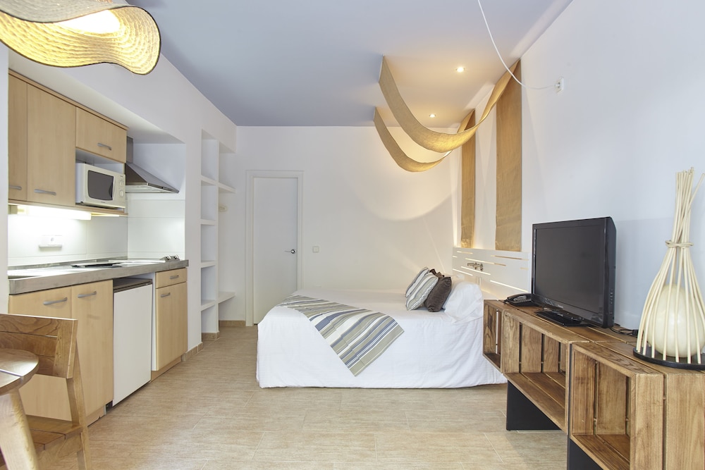 Apartamentos Castavi 22/63