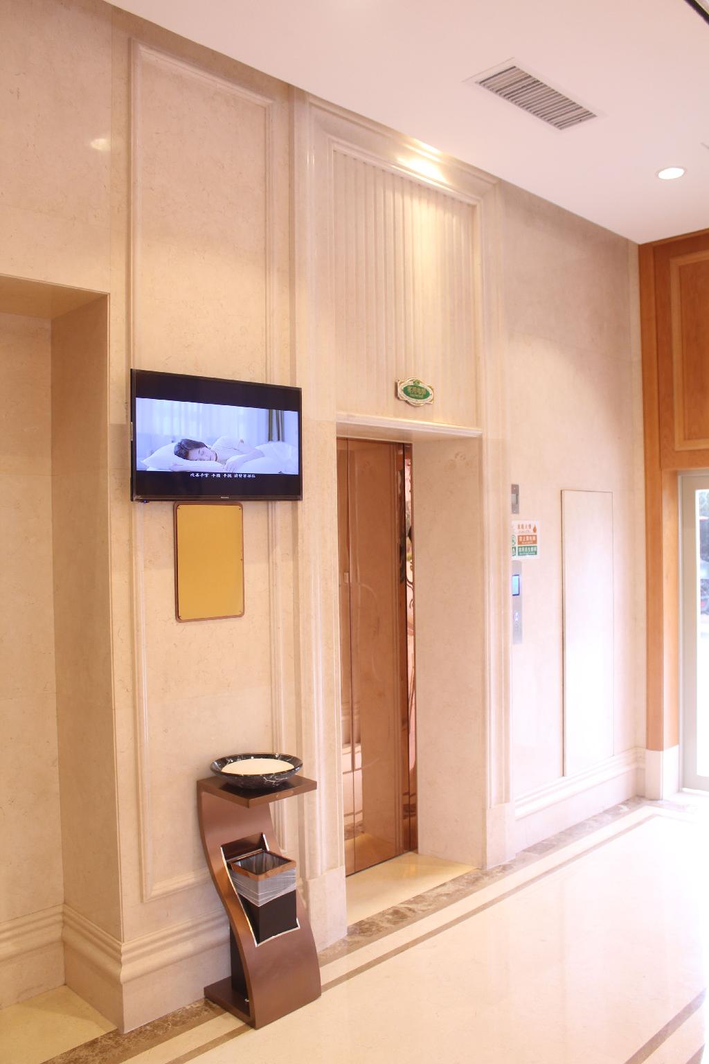 Vienna Hotel (Dongguan Baihuadong) 44/51