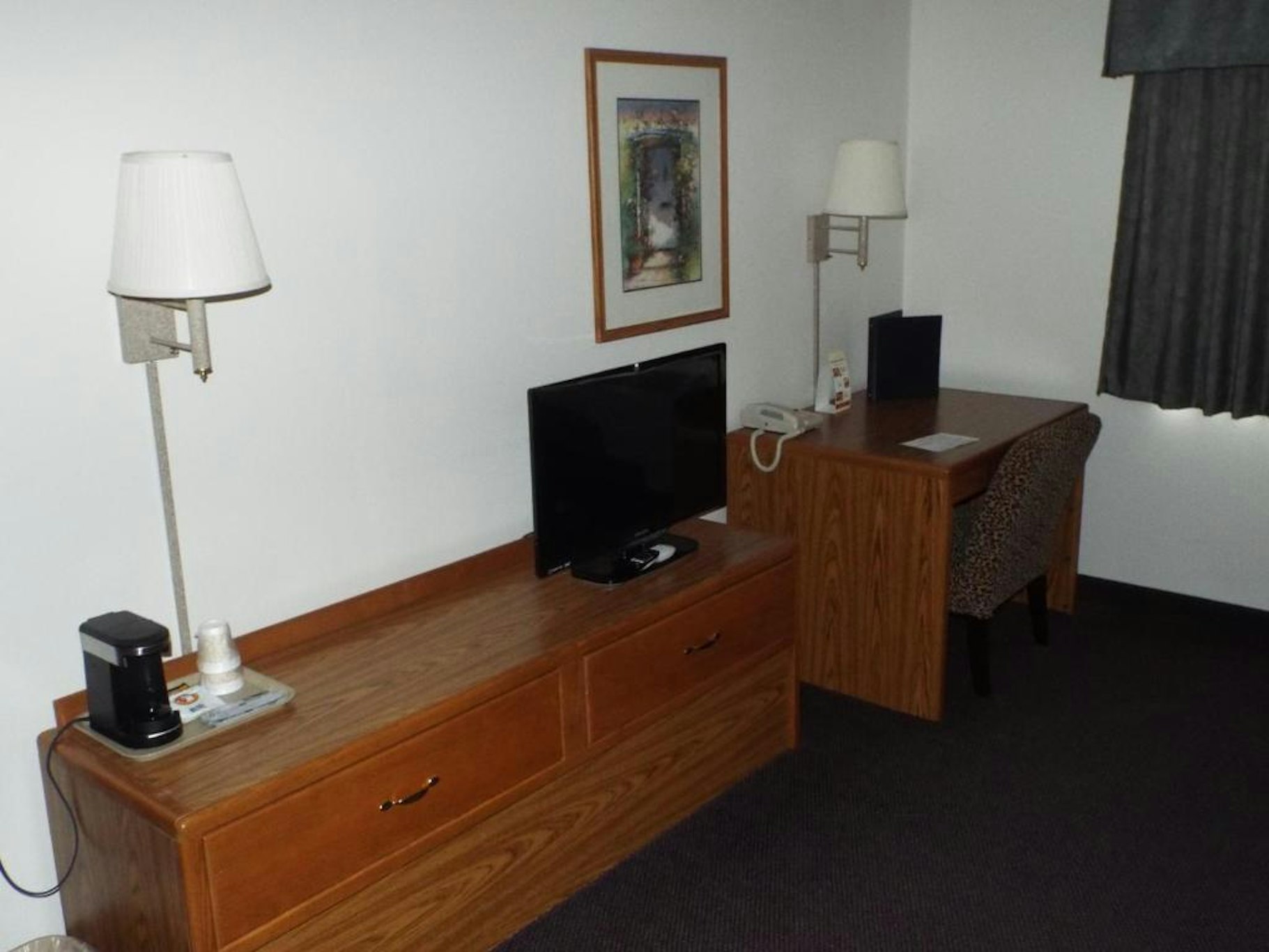 Fairbridge Inn Suites In Thorp Wi 7/47