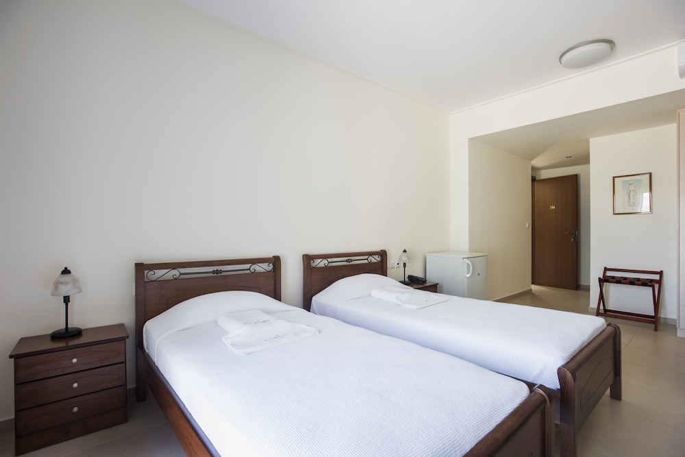 DELUXE, SEA VIEW
