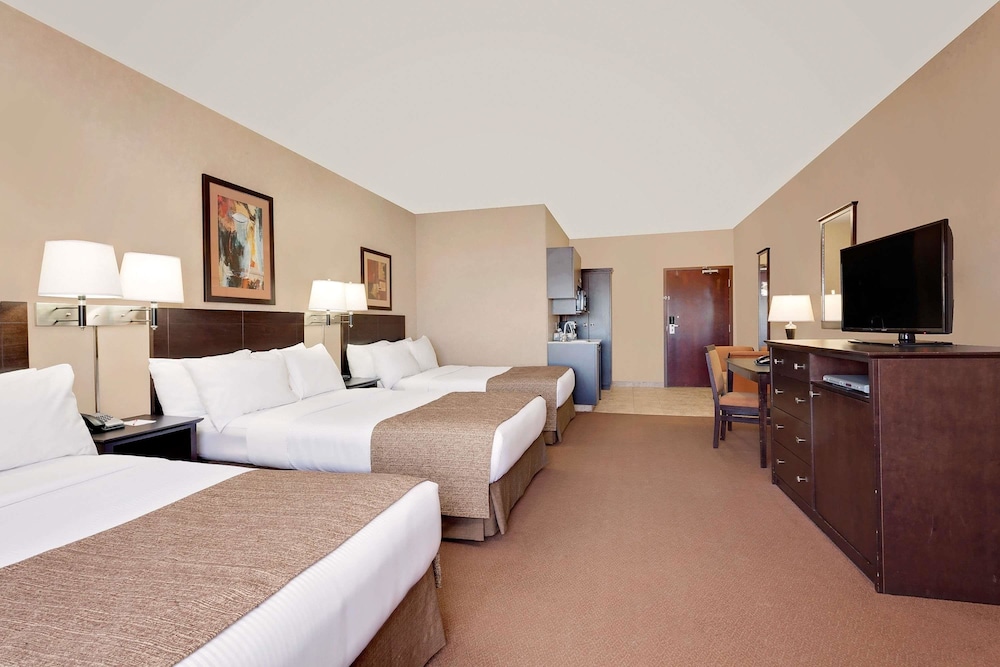 Room, 2 Double Beds, Sofa