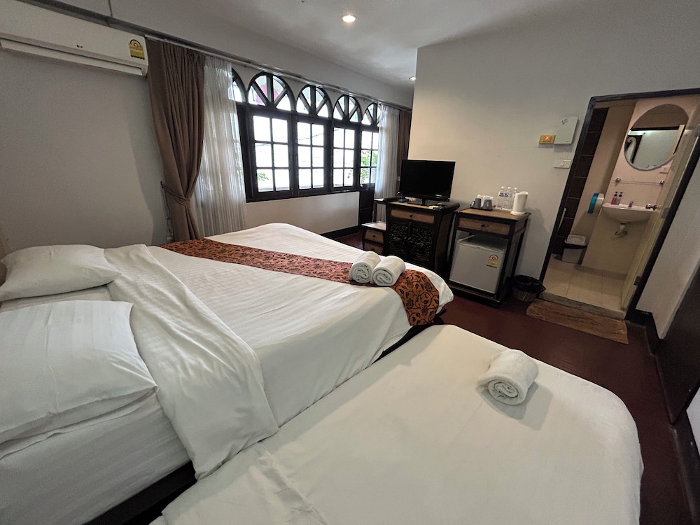 Kamala S Boutique Guesthouse 11/67