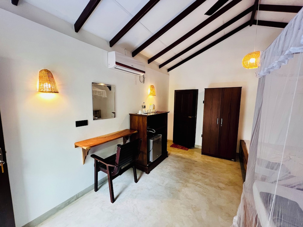 Central Beach Inn 31/50