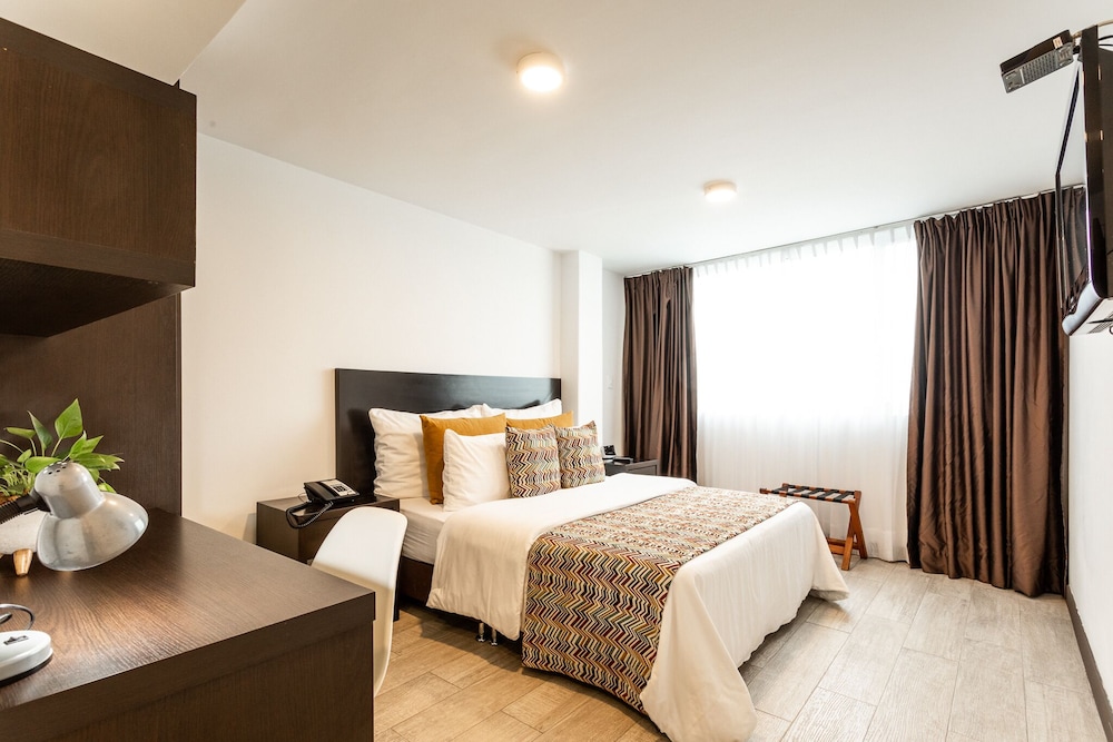 Hotel Carretero 23/66