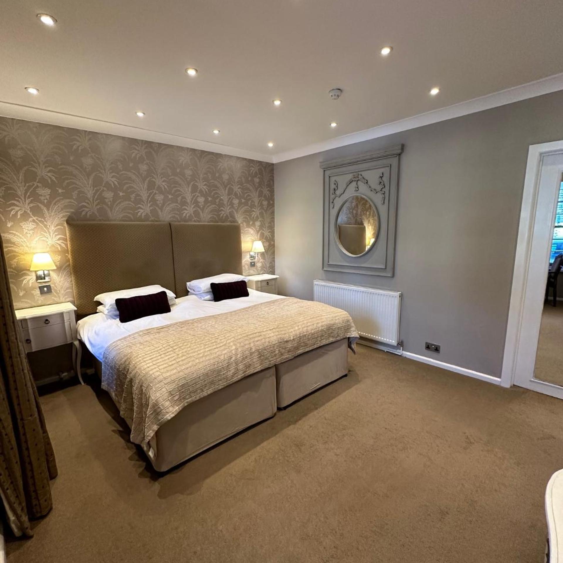 جناح فاخر، Langtry Manor Hotel 6/10